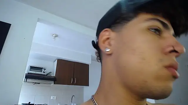 black men9 online show from 04/20/26, 07:04