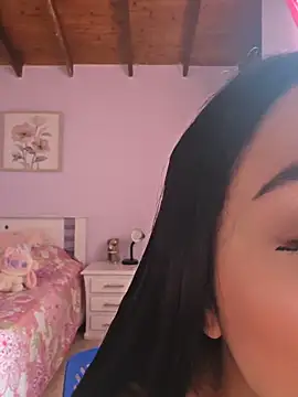 Esmeralda Rossi online show from 03/06/26, 05:31