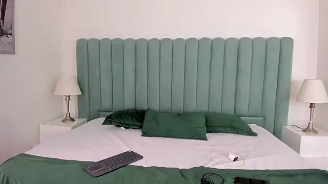 Scarlett  Noir online show from 04/19/26, 07:38