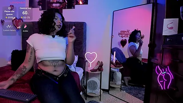 maggiass online show from 02/09/26, 02:43