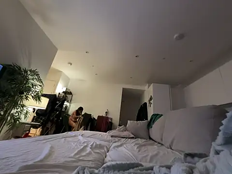 ap couple12 online show from 02/21/26, 03:29