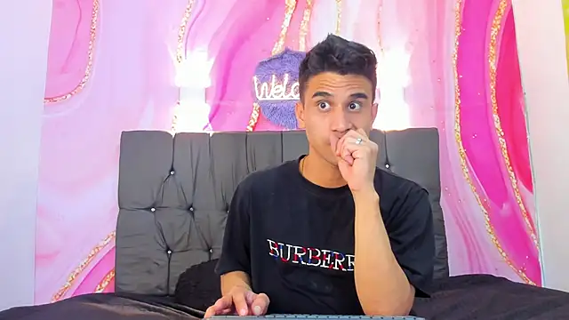 Hot Boys 69 online show from 01/14/26, 07:14