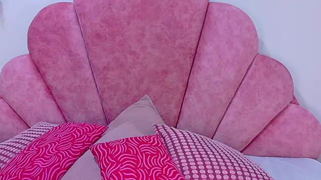 Miia Anderson online show from 06/06/26, 03:11
