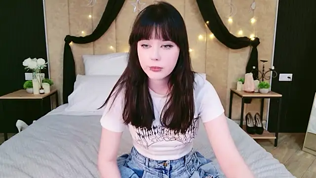 Ariel Morris online show from 02/06/26, 08:34