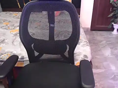 hey-pinky online show from 02/01/26, 05:06