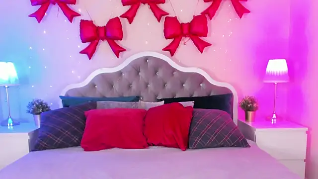 katymeaw online show from 04/21/26, 02:51