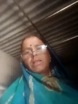 Pinki rajak online show from 03/19/26, 05:22