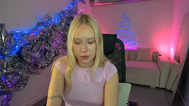 AprilChambers online show from 01/15/26, 01:26