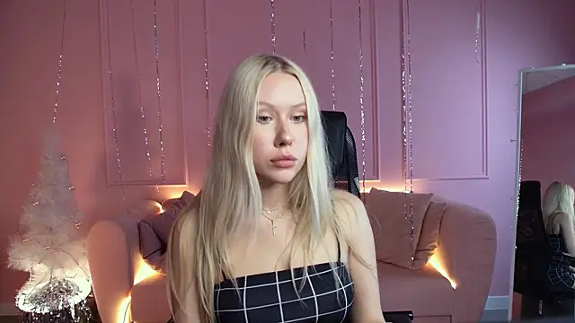 AprilChambers online show from 01/17/26, 02:55