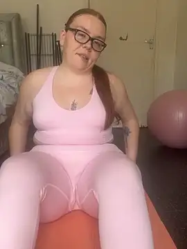 AnnieAinsx online show from 04/26/26, 11:41