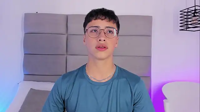 JoshClaarktt online show from 05/22/26, 04:08