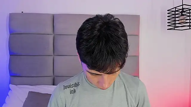 JoshClaarktt online show from 07/17/26, 04:08
