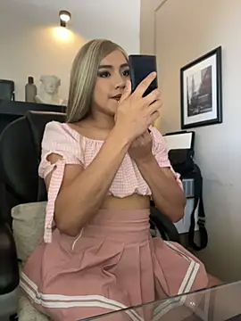 TaylorSweetI online show from 06/17/26, 02:07