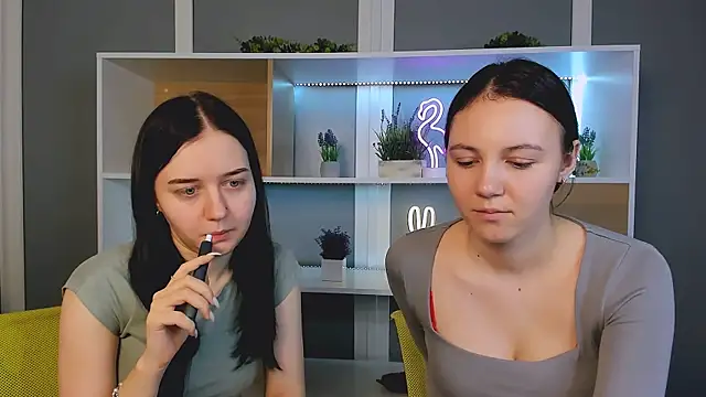 mira vibe online show from 02/08/26, 03:37