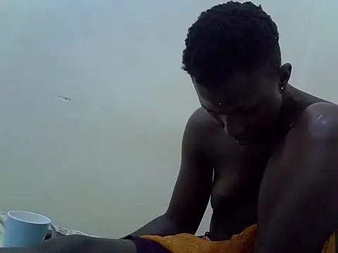 sweetblack puss online show from 12/15/25, 07:45