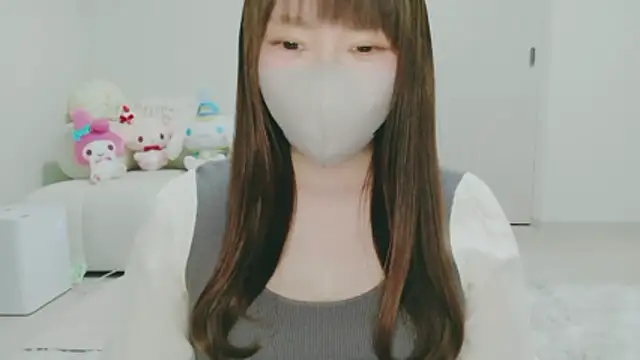 yuyuchan   online show from 02/13/26, 11:39