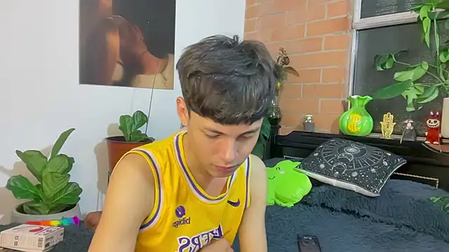 Andy Belier23 online show from 03/26/26, 02:17