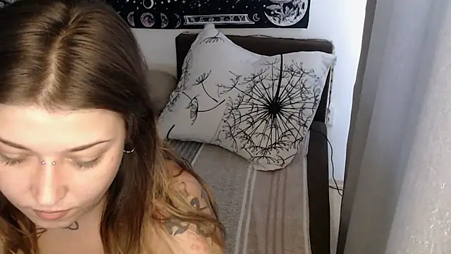 AlienforTwenty online show from 07/20/26, 09:23