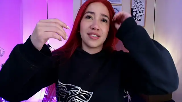 Celestee15  online show from 05/05/26, 11:18