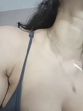 evangelineroos online show from 03/25/26, 04:07