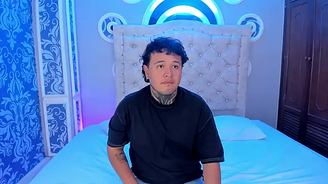 Beele and Evie online show from 02/27/26, 07:58