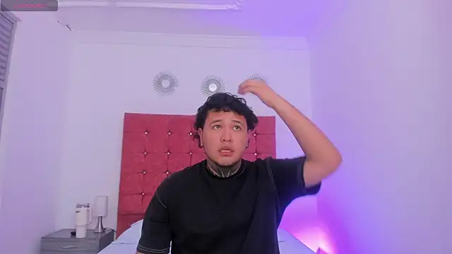 Beele and Evie online show from 03/02/26, 11:39