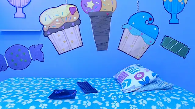 NOVAHOT98 online show from 02/20/26, 07:14