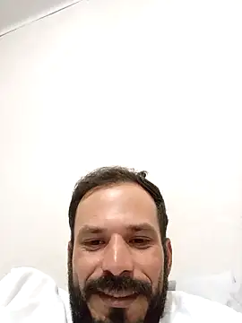 Dionaatanm online show from 12/15/25, 03:22