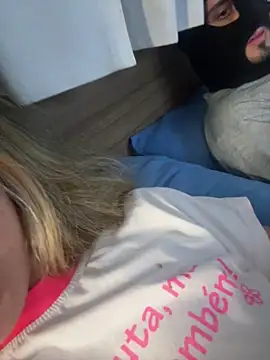 privsloirinha online show from 02/22/26, 05:40