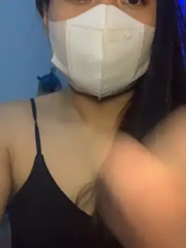 NinaBaby22 online show from 04/19/26, 04:23