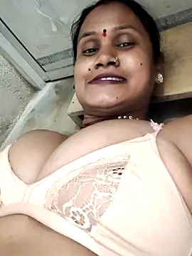 Akanksha soni online show from 04/05/26, 07:55