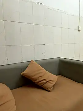 ella-ys online show from 01/06/26, 04:16