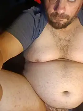 Snapshot of givr6inches chatting on 06/19/26, 05:01 givr6inches online show from 06/19/26, 05:01