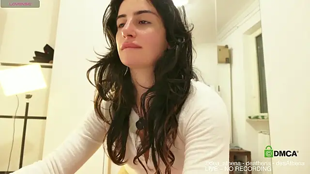 DeaAthena online show from 01/11/26, 07:41