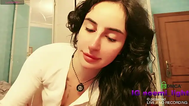 DeaAthena online show from 03/02/26, 09:43