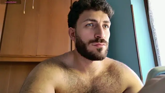 Snapshot of mark_ariete chatting on 05/22/26, 04:34 mark ariete online show from 05/22/26, 04:34