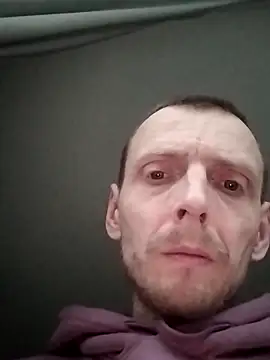 CrookedBunk3527 online show from 12/14/25, 03:50