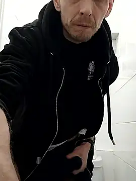 CrookedBunk3527 online show from 01/08/26, 05:21