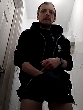 CrookedBunk3527 online show from 04/14/26, 04:51