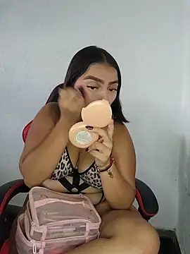 Mia em online show from 04/21/26, 06:23