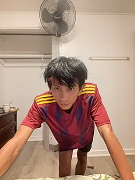 jhaycobXgarcia online show from 12/17/25, 01:50