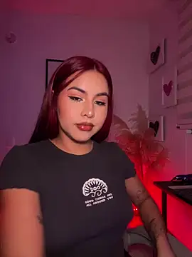 Zarahs Blare1 online show from 12/18/25, 02:50