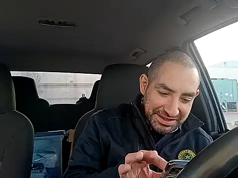 Snapshot of CumDumpPig83 chatting on 01/14/26, 02:33 CumDumpPig83 online show from 01/14/26, 02:33