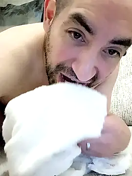 Snapshot of CumDumpPig83 chatting on 02/07/26, 08:18 CumDumpPig83 online show from 02/07/26, 08:18