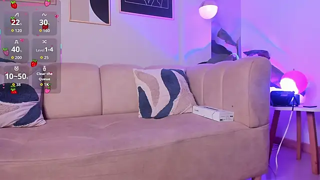 Hiyori Bloom  online show from 03/07/26, 05:04