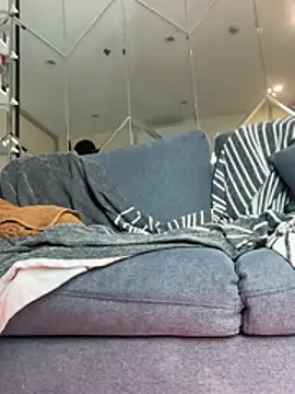 Snapshot of J-Jasmin chatting on 01/18/26, 07:06 J-Jasmin online show from 01/18/26, 07:06