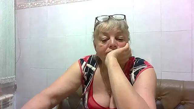 LinaLight88 online show from 04/16/26, 09:39