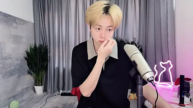 hafabva online show from 04/18/26, 01:42