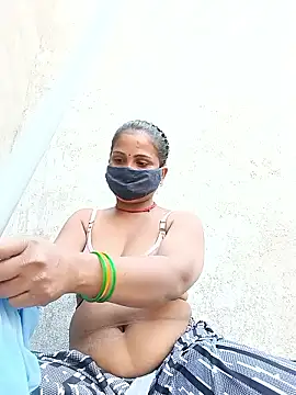 Shreya pandit online show from 02/10/26, 11:03