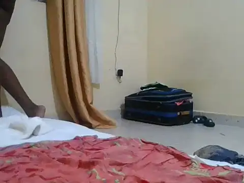Snapshot of BaddestBitchee chatting on 05/05/26, 04:26 BaddestBitchee online show from 05/05/26, 04:26